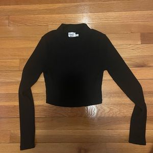 Princess Polly cropped long sleeve size 4